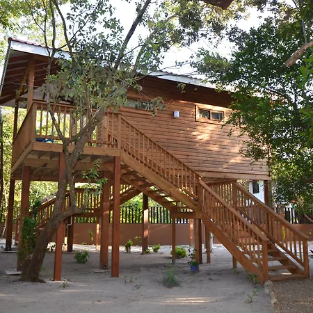 Mariposa Belize Beach Resort-2